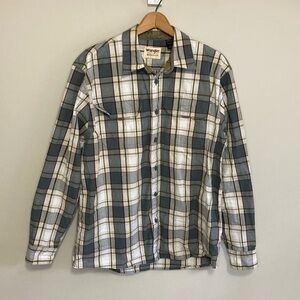 Men’s Wrangler Plaid Button down shirt, size large, cotton long sleeve